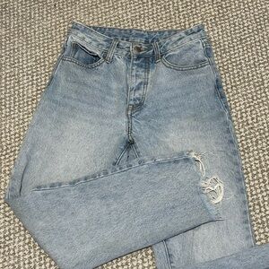 Brandy Melville straight leg blue jeans